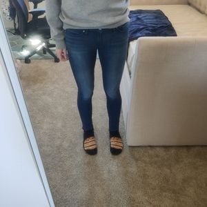 Levi's 711 skinny jeans
